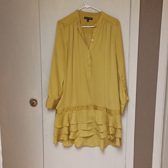 Banana Republic Shirt Dress - Picture 2 of 5